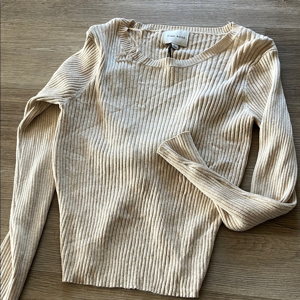 Pink Rose Ribbed Knit Blouse - Beige
